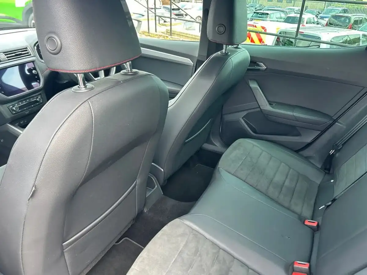 2020-seat-arona-10-tsi-fr-sport-115ps-big-33