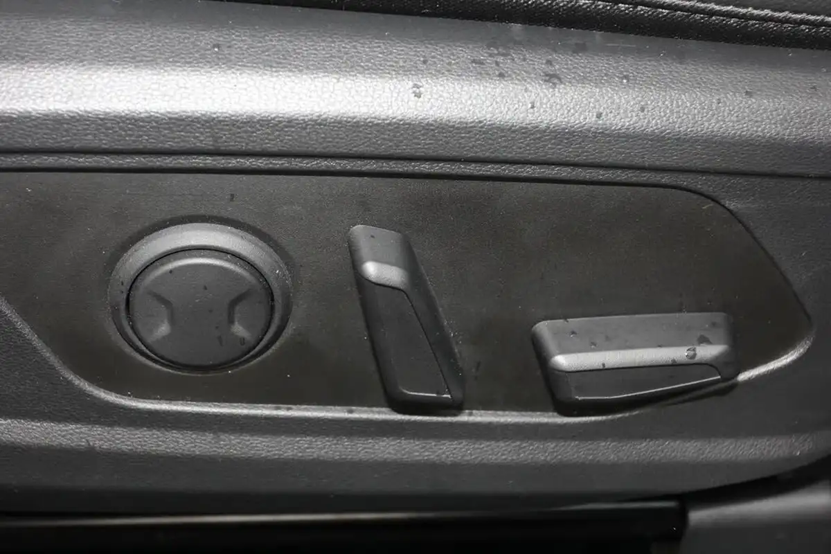 2024-hyundai-tucson-16-t-gdi-premium-160ps-two-tone-roof-big-21