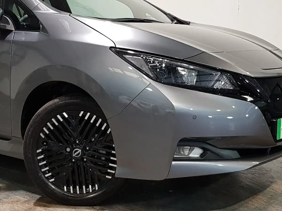 2022-nissan-leaf-e-e-n-connecta-59kwh-big-8