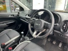 2022-kia-picanto-10-shadow-small-9