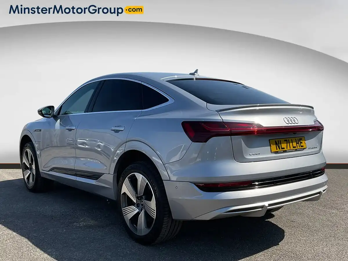 2021-audi-e-tron-55e-s-line-sportback-big-3