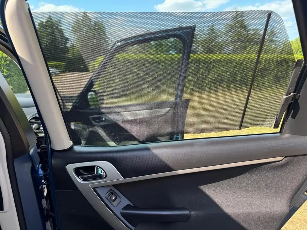 2012-citroen-c4-picasso-16e-hdi-edition-big-30