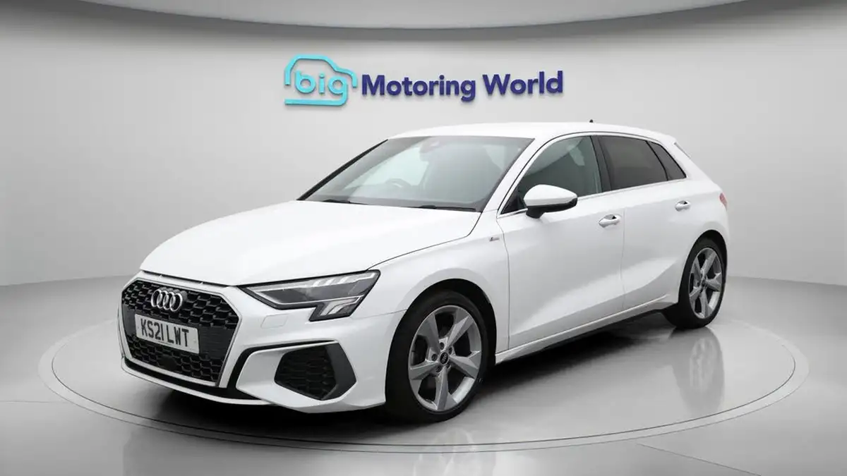 2021-audi-a3-15-35-tfsi-s-line-sportback-5d-big-3