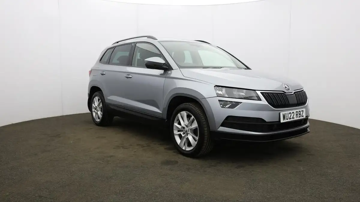 2022-skoda-karoq-20tdi-se-technology-150ps-big-48