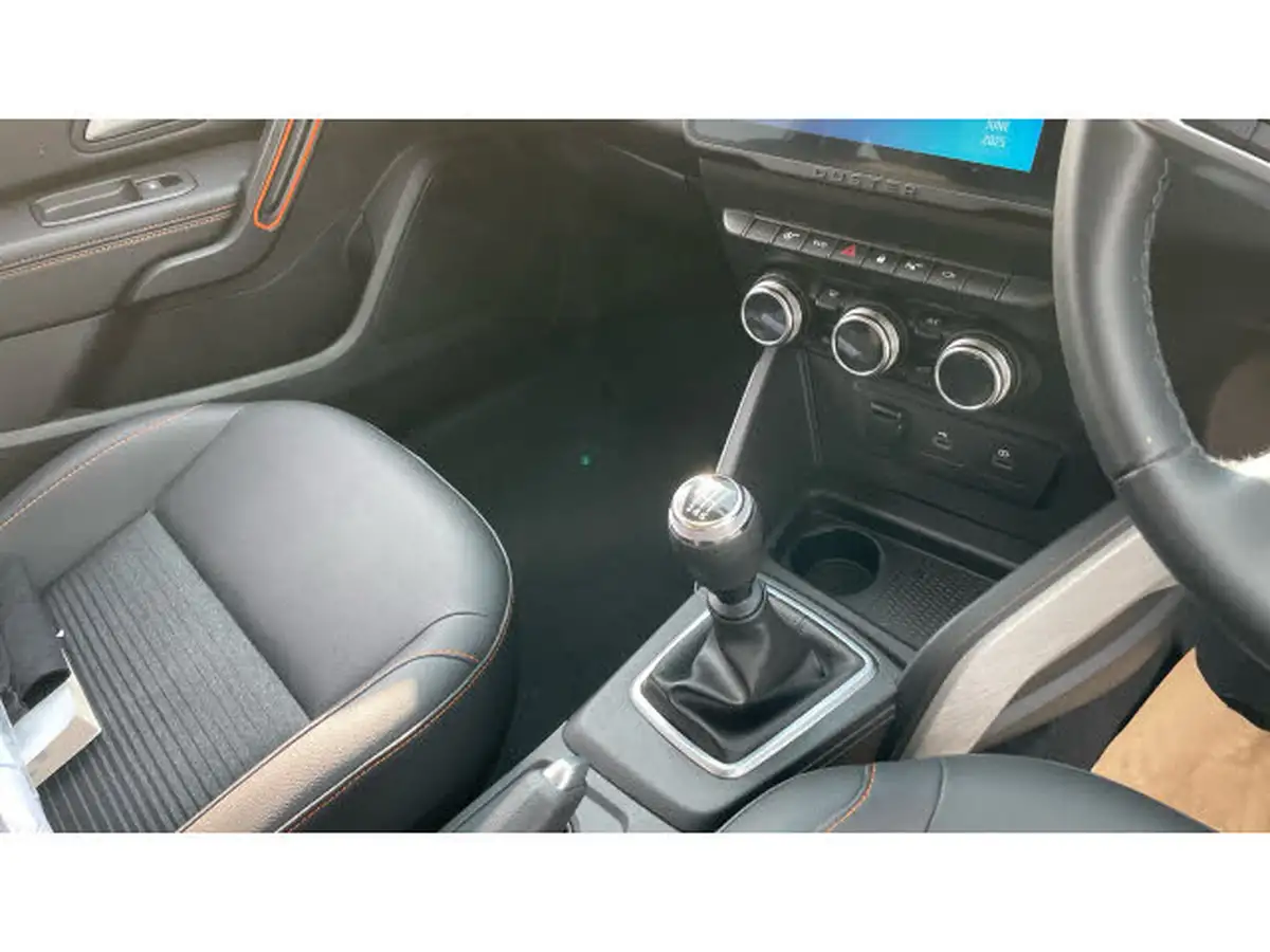 2022-dacia-duster-15dci-extreme-se-big-13