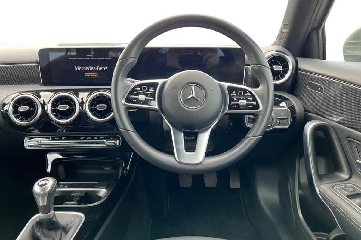 2020-mercedes-benz-a-class-13-a200-sport-executive-hatchback-5d-big-10