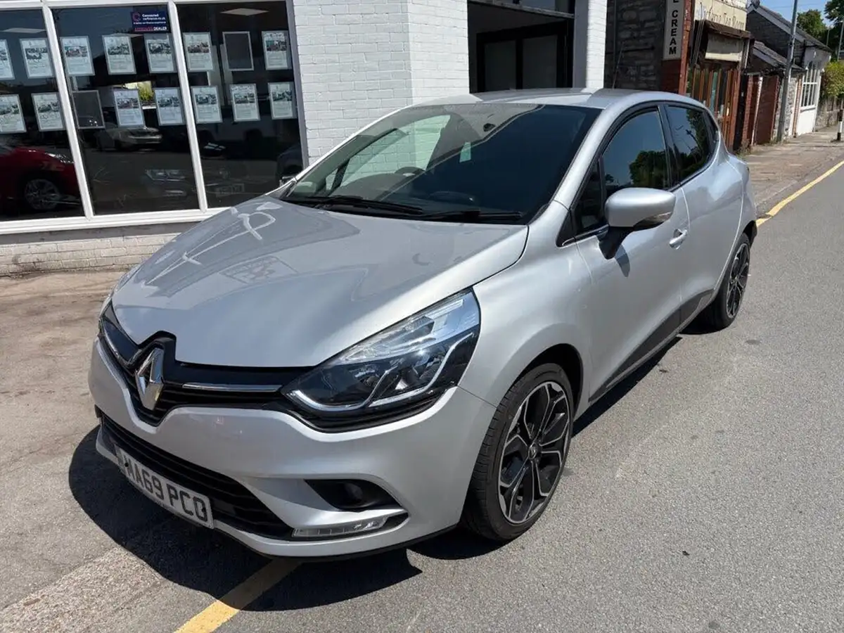 2019-renault-clio-09-tce-iconic-90ps-big-3