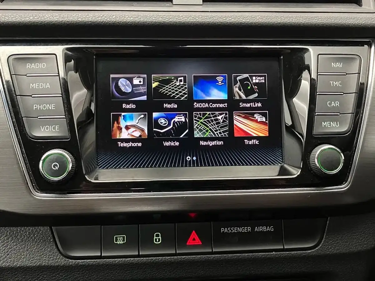 2021-skoda-fabia-10-tsi-se-l-95ps-estate-big-34