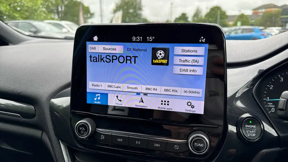 2019-ford-fiesta-10t-st-line-100ps-3d-big-24