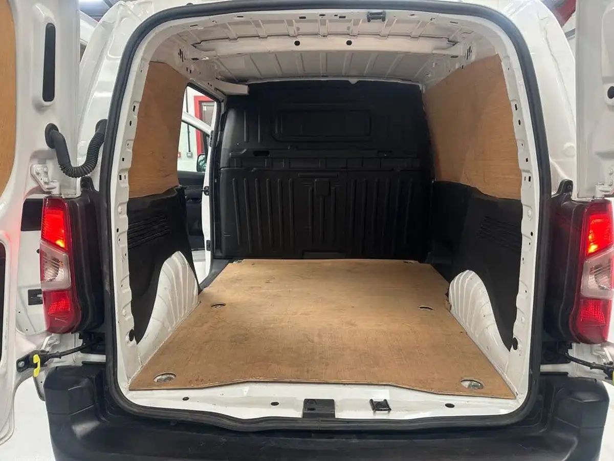 2019-vauxhall-combo-15cdti-edition-2000-75pseu6d-t-panel-big-15