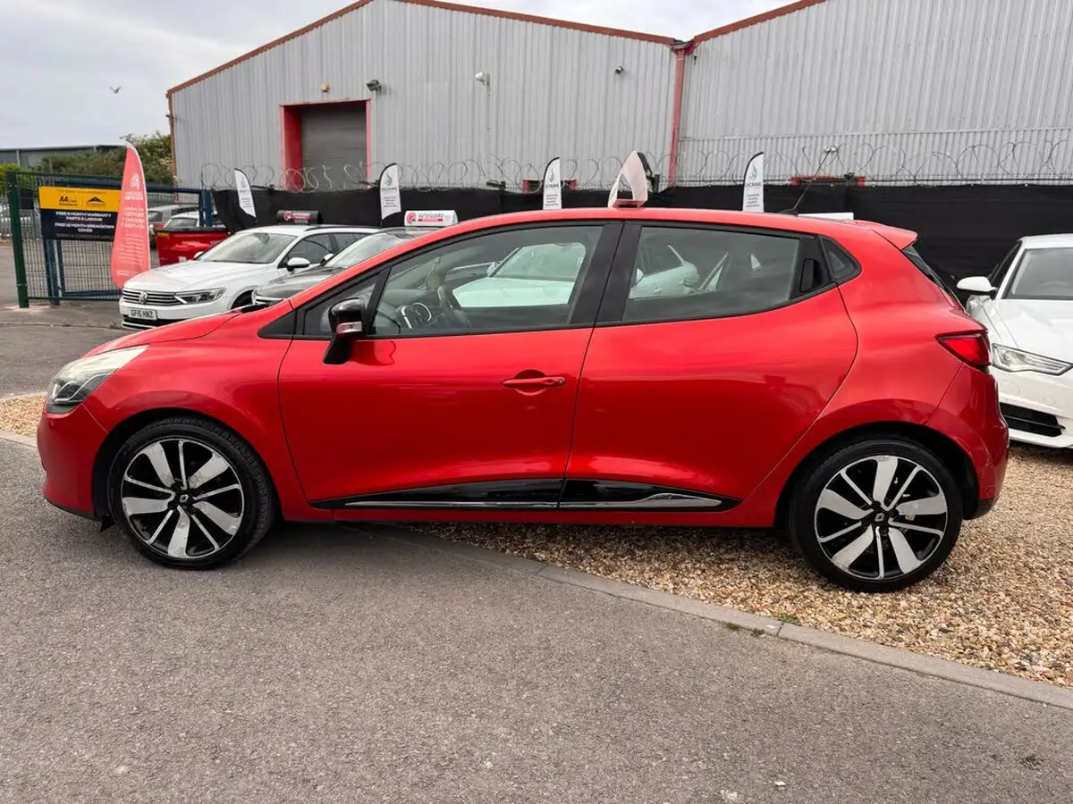 2013-renault-clio-15dci-dynamique-s-medianavss-big-12
