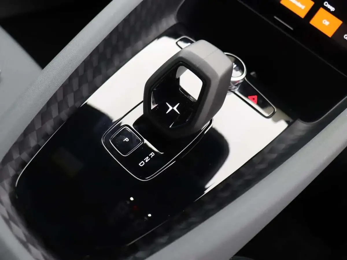 2024-polestar-polestar-2-e-ps2-200kw-standard-single-big-31