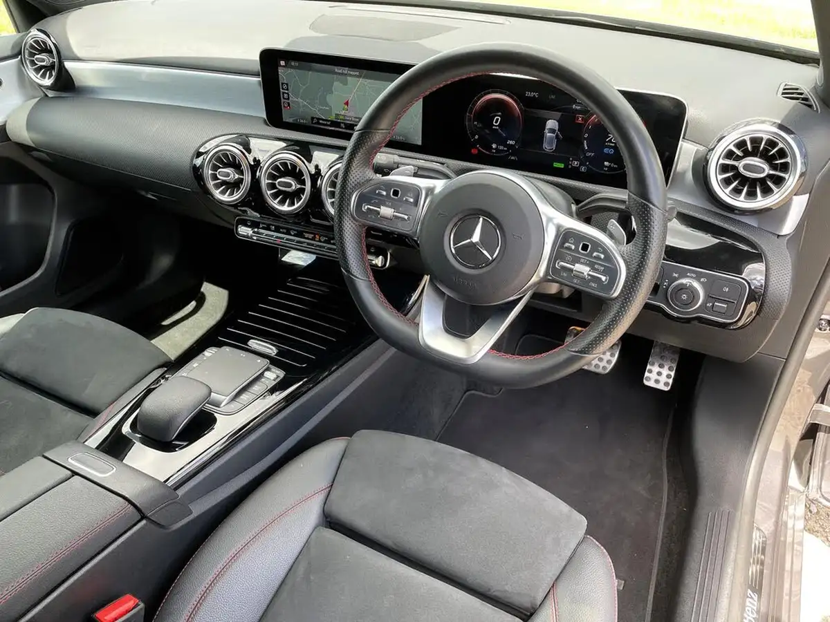 2020-mercedes-benz-a-class-13-a250e-amg-line-premium-hatchback-5d-big-27