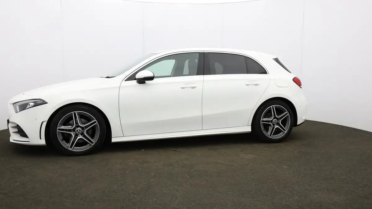 2019-mercedes-benz-a-class-13-a180-amg-line-executive-hatchback-5d-7g-dct-big-13