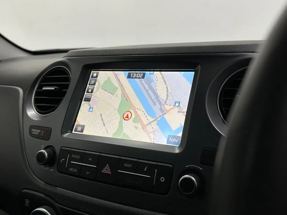 2018-hyundai-i10-12-premium-se-auto-big-21