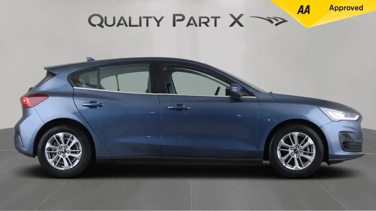 2022-ford-focus-10t-titanium-125ps-hatchback-big-7