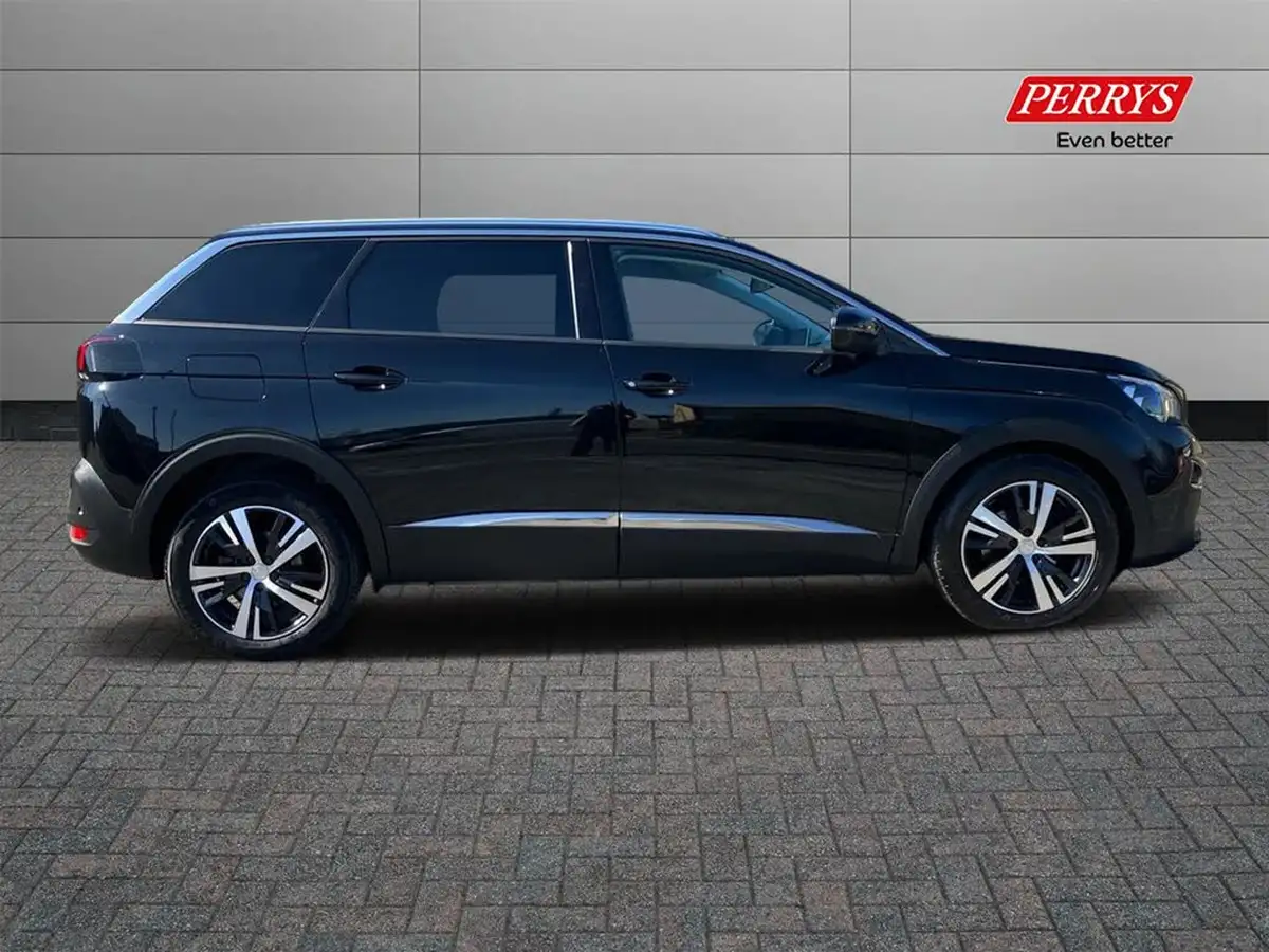 2020-peugeot-5008-suv-12-puretech-allure-big-2