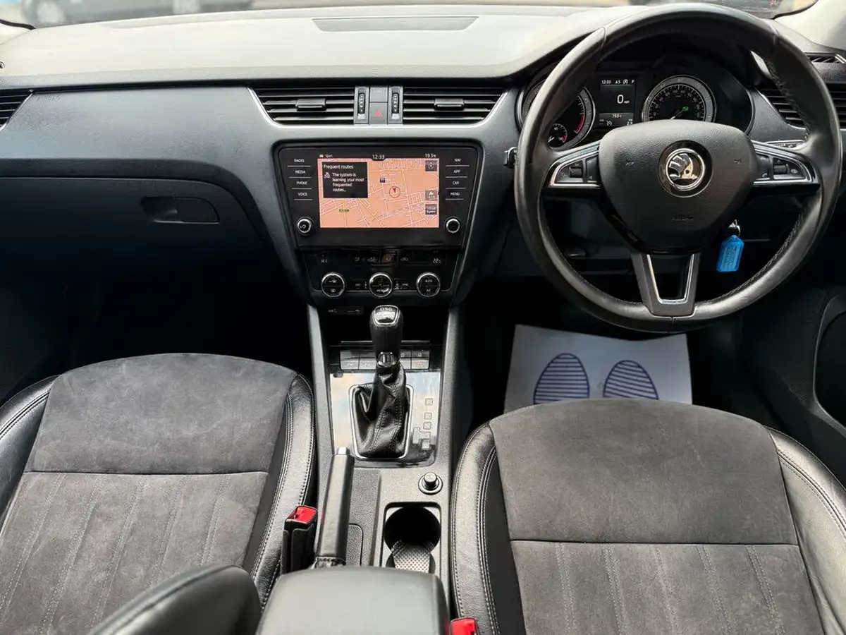2017-skoda-octavia-16tdi-se-l-115ps-hatchback-1596cc-dsg-big-42