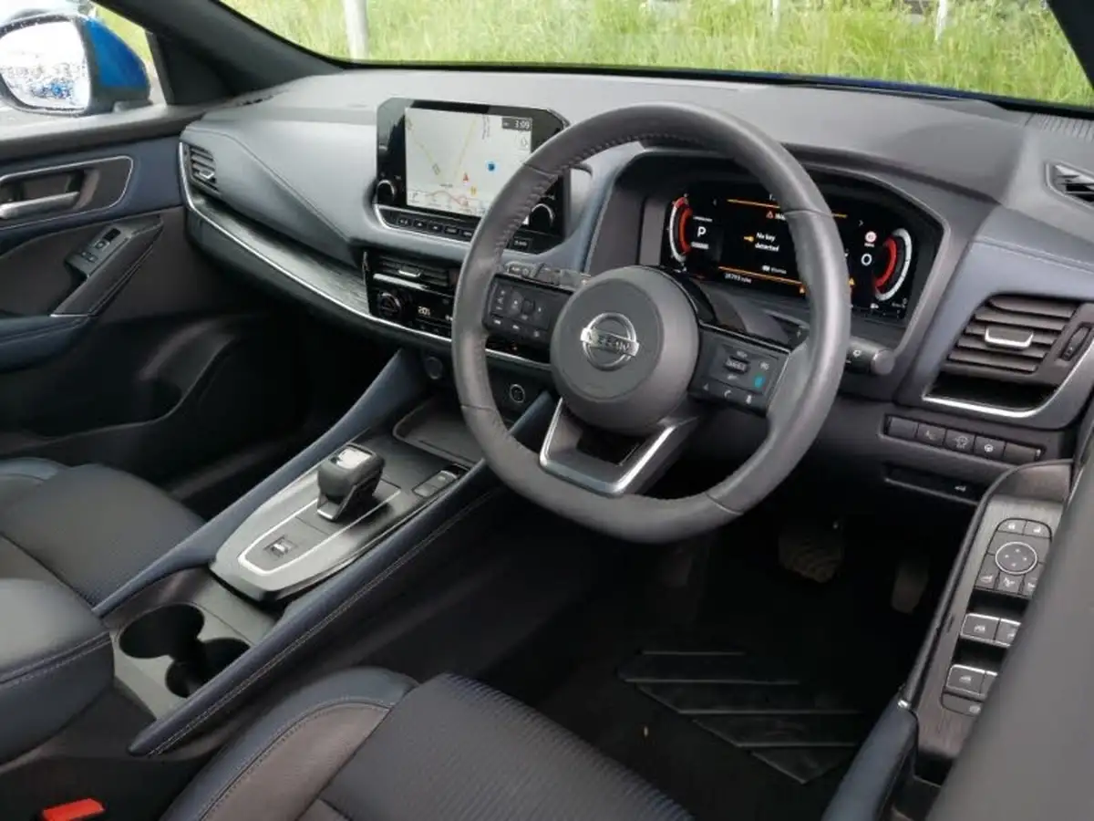 2022-nissan-qashqai-13-dig-t-tekna-158ps-xtronic-big-11