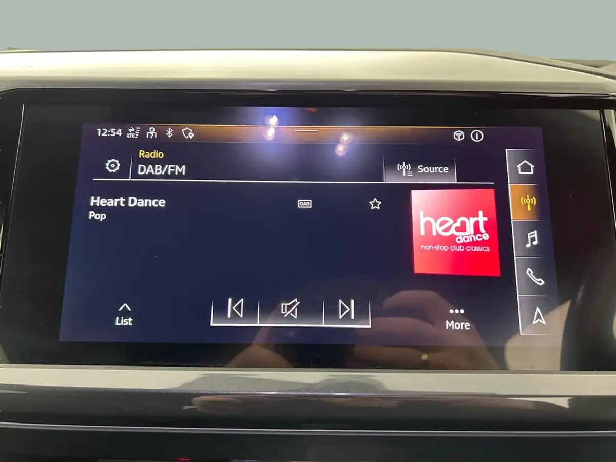 2021-audi-q4-e-tron-35e-s-line-station-wagon-big-20