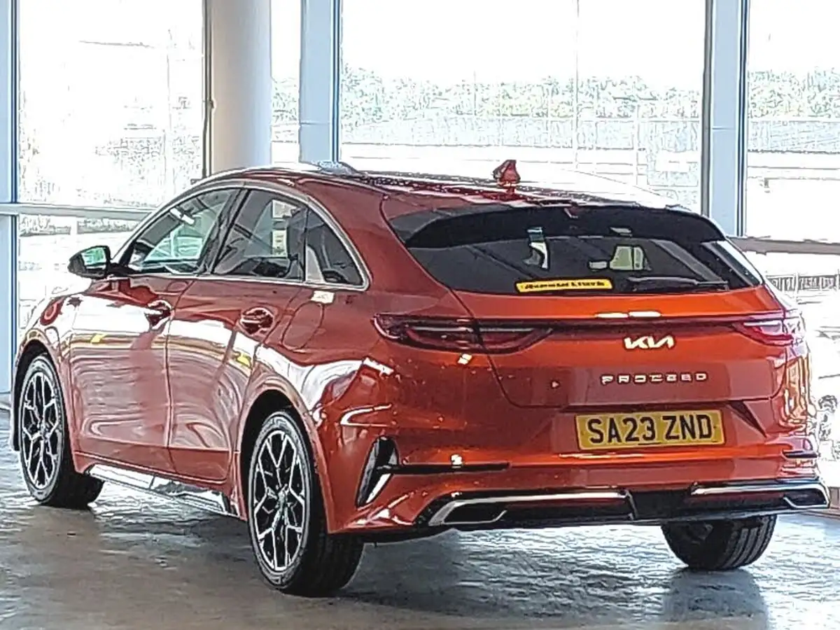 2022-kia-pro-ceed-15-t-gdi-gt-line-big-1