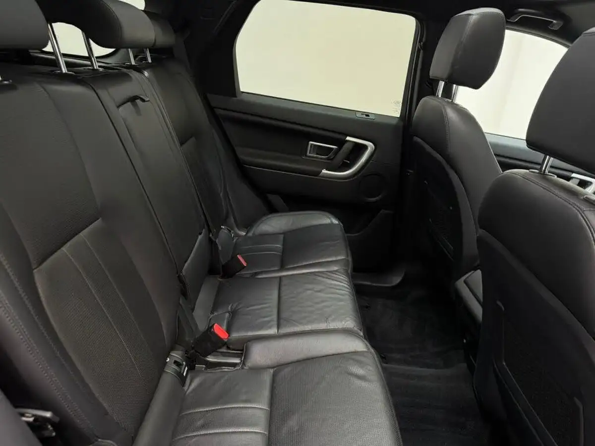 2019-land-rover-discovery-sport-20td4-landmark-big-24