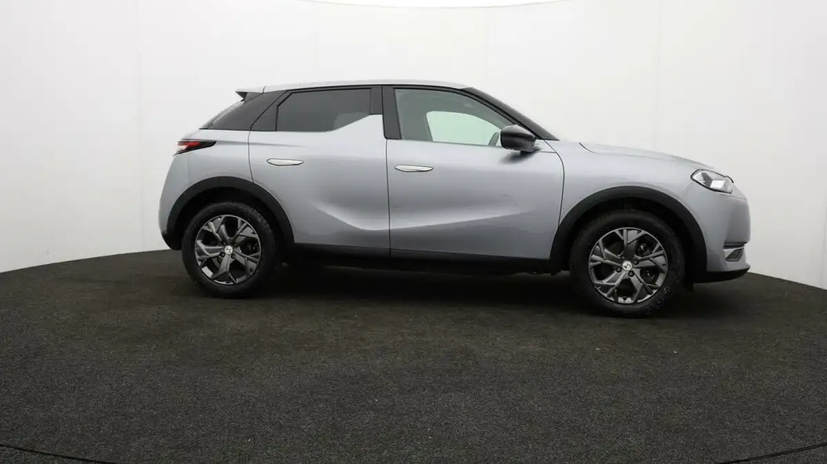 2022-ds-ds-3-crossback-e-tense-bastille-big-38