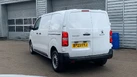 2023-peugeot-expert-15-bluehdi-professional-premium-standard-1000-small-4