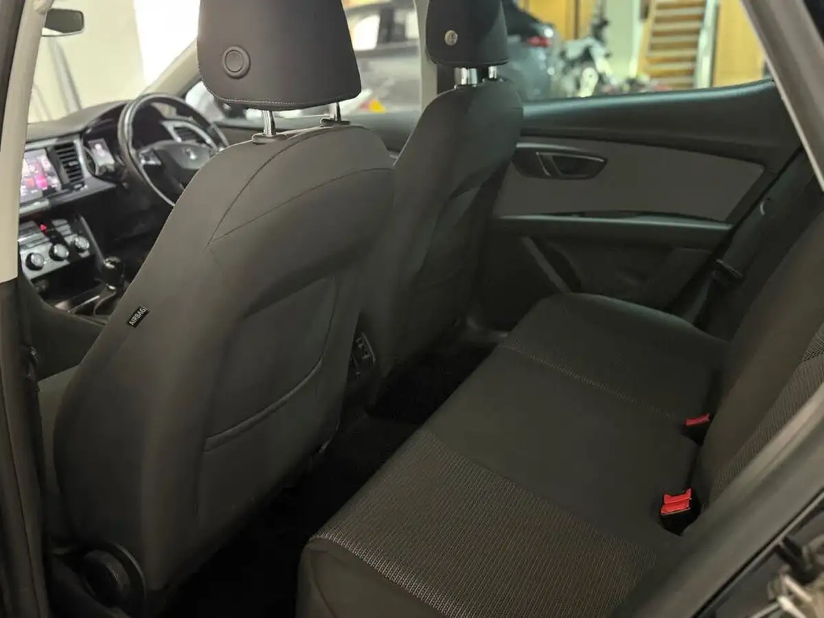 2017-seat-leon-10-tsi-se-technology-hatchback-big-33