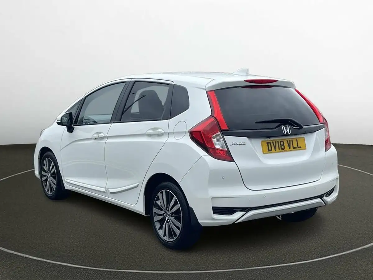 2018-honda-jazz-13-i-vtec-ex-navi-big-6