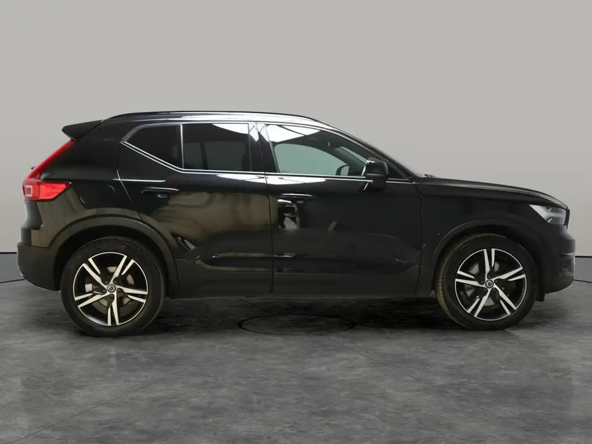 2021-volvo-xc40-15-t4-r-design-208bhp-big-11