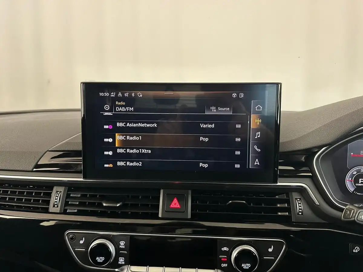 2020-audi-a4-20-35-tdi-black-edition-big-35