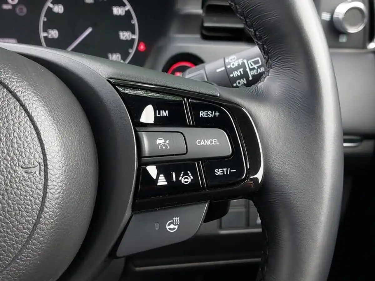 2022-honda-hr-v-15-i-mmd-advance-big-17