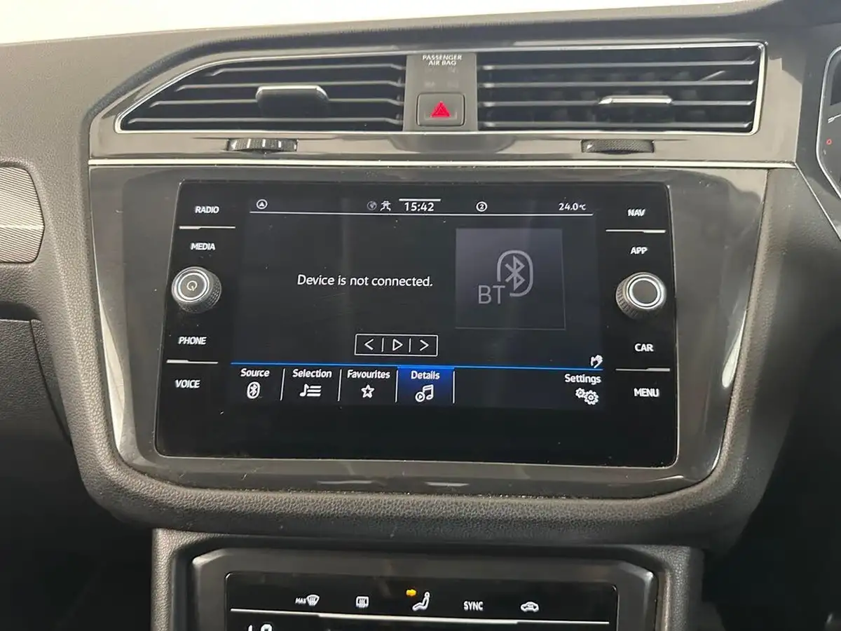 2022-volkswagen-tiguan-allspace-15-tsi-life-big-42