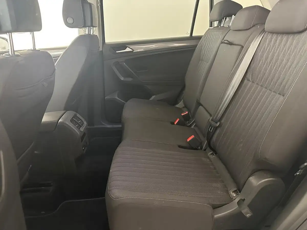 2022-volkswagen-tiguan-allspace-15-tsi-life-big-18