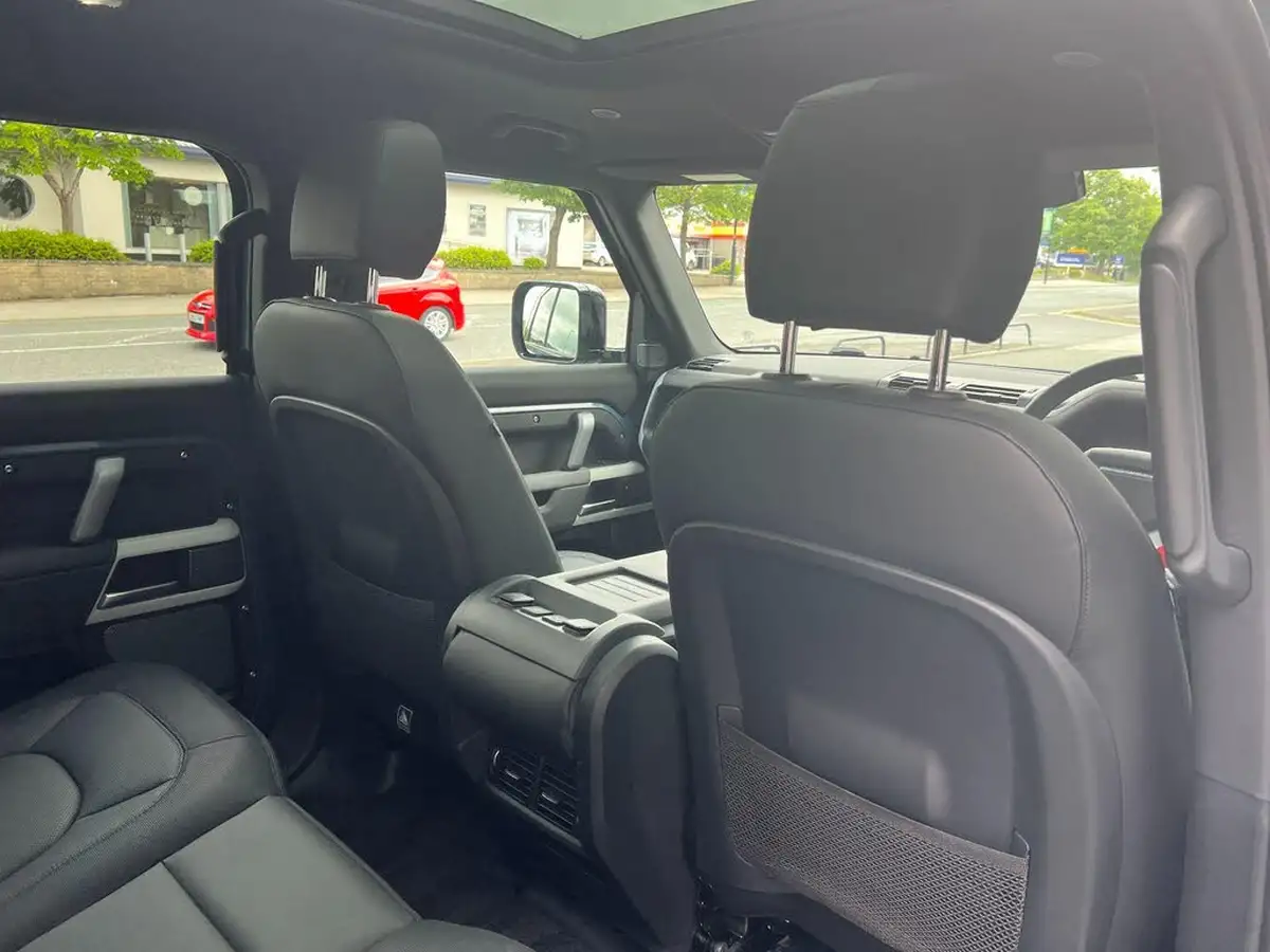 2024-land-rover-110-defender-20-p400e-x-dynamic-se-big-22