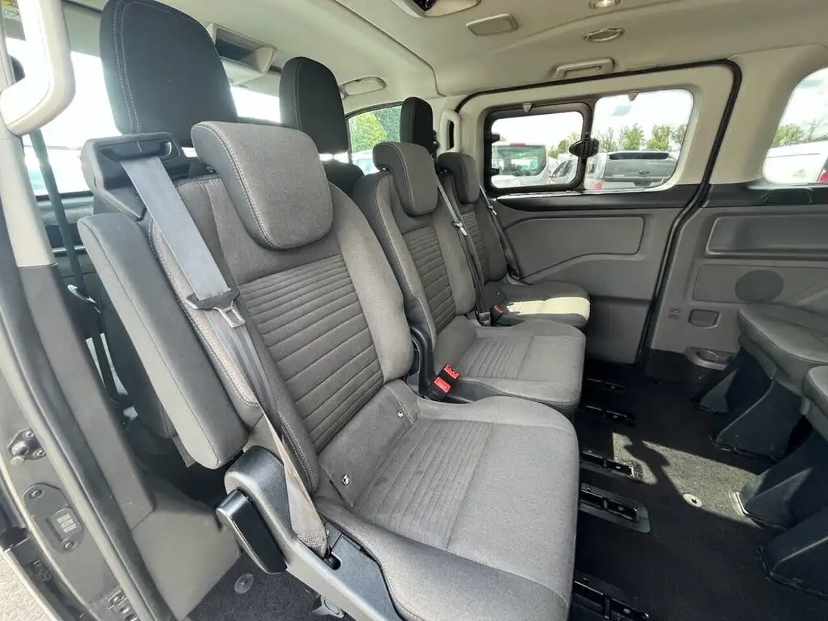 2021-ford-tourneo-custom-20tdci-320-l1-titanium-130pseu6dt-auto-big-10