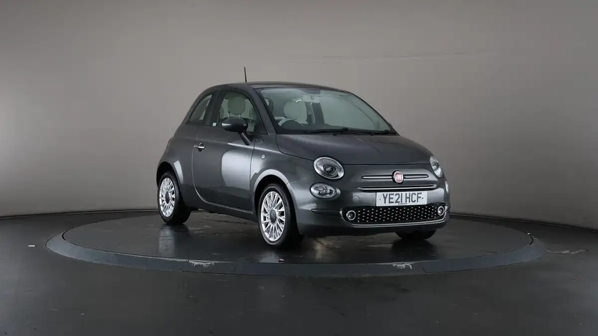 2021-fiat-500-10-lounge-big-52