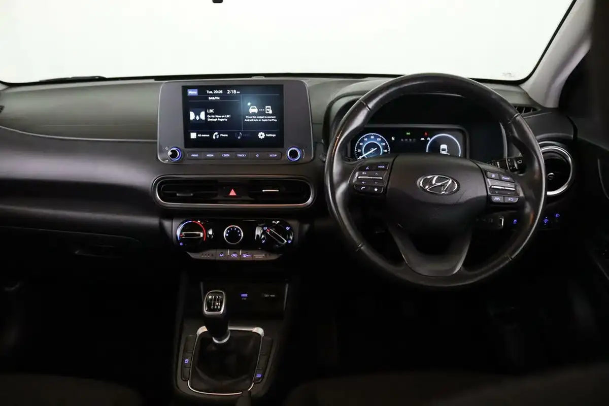 2022-hyundai-kona-10-t-gdi-se-connect-big-14