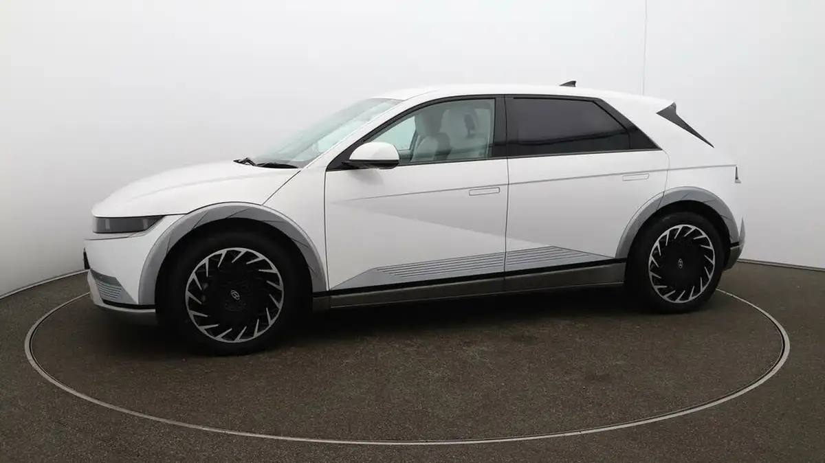 2022-hyundai-ioniq-5-e-ultimate-217ps-73kwh-rwd-big-66