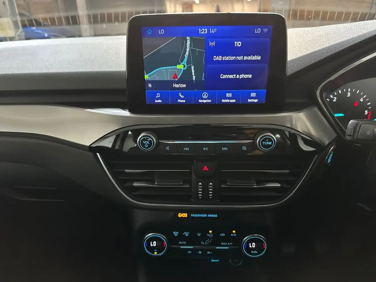 2020-ford-kuga-15-titanium-big-21