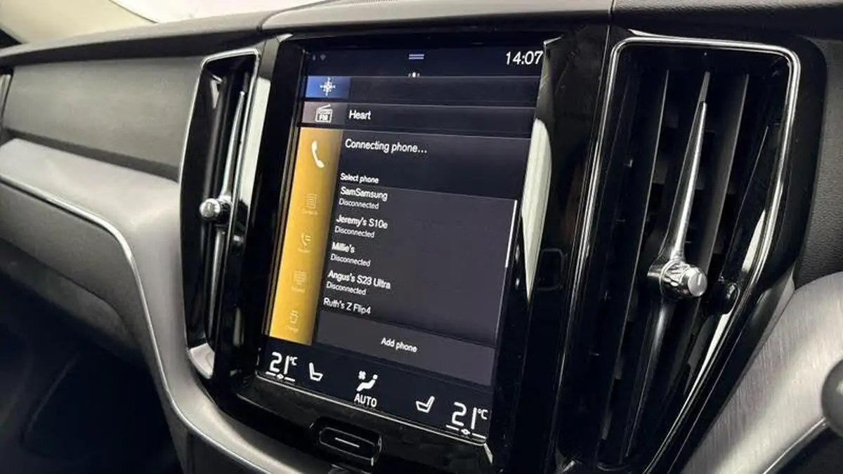 2020-volvo-xc60-20td-d4-momentum-pro-big-6
