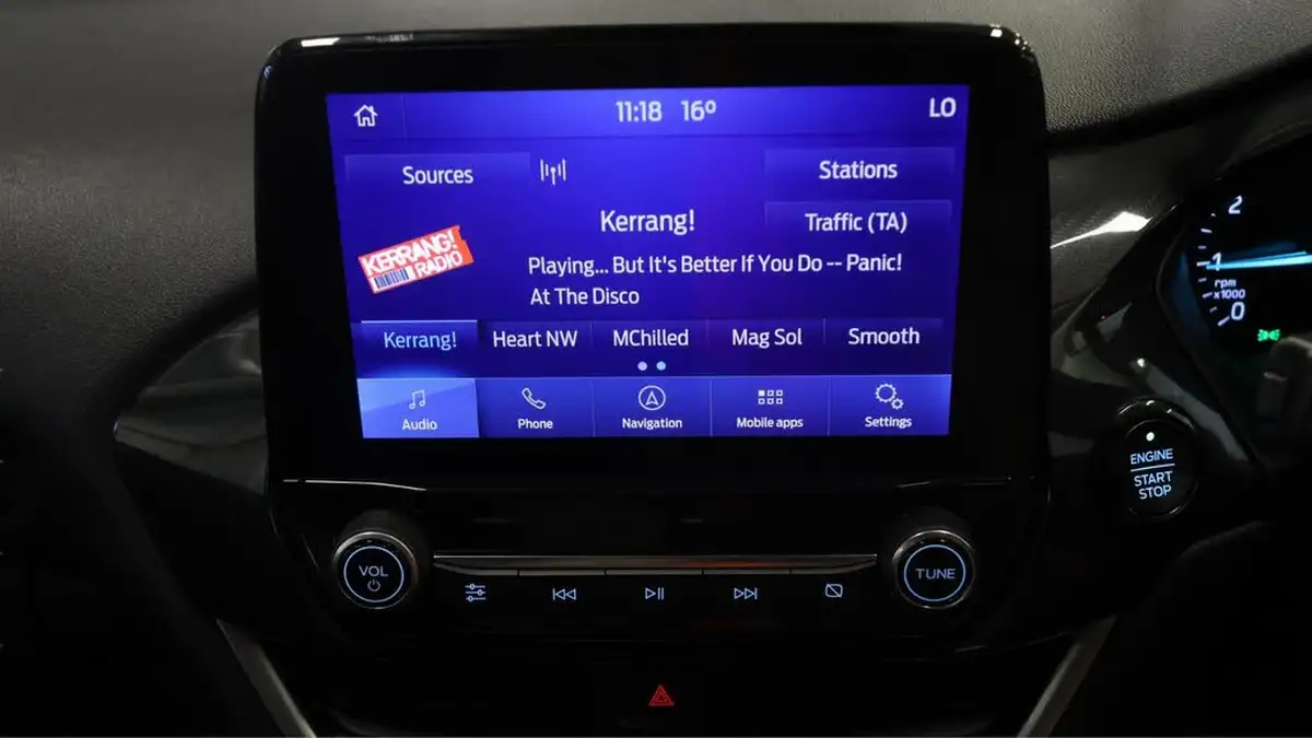 2021-ford-puma-suv-10-titanium-125ps-hybrid-mhev-auto-big-11