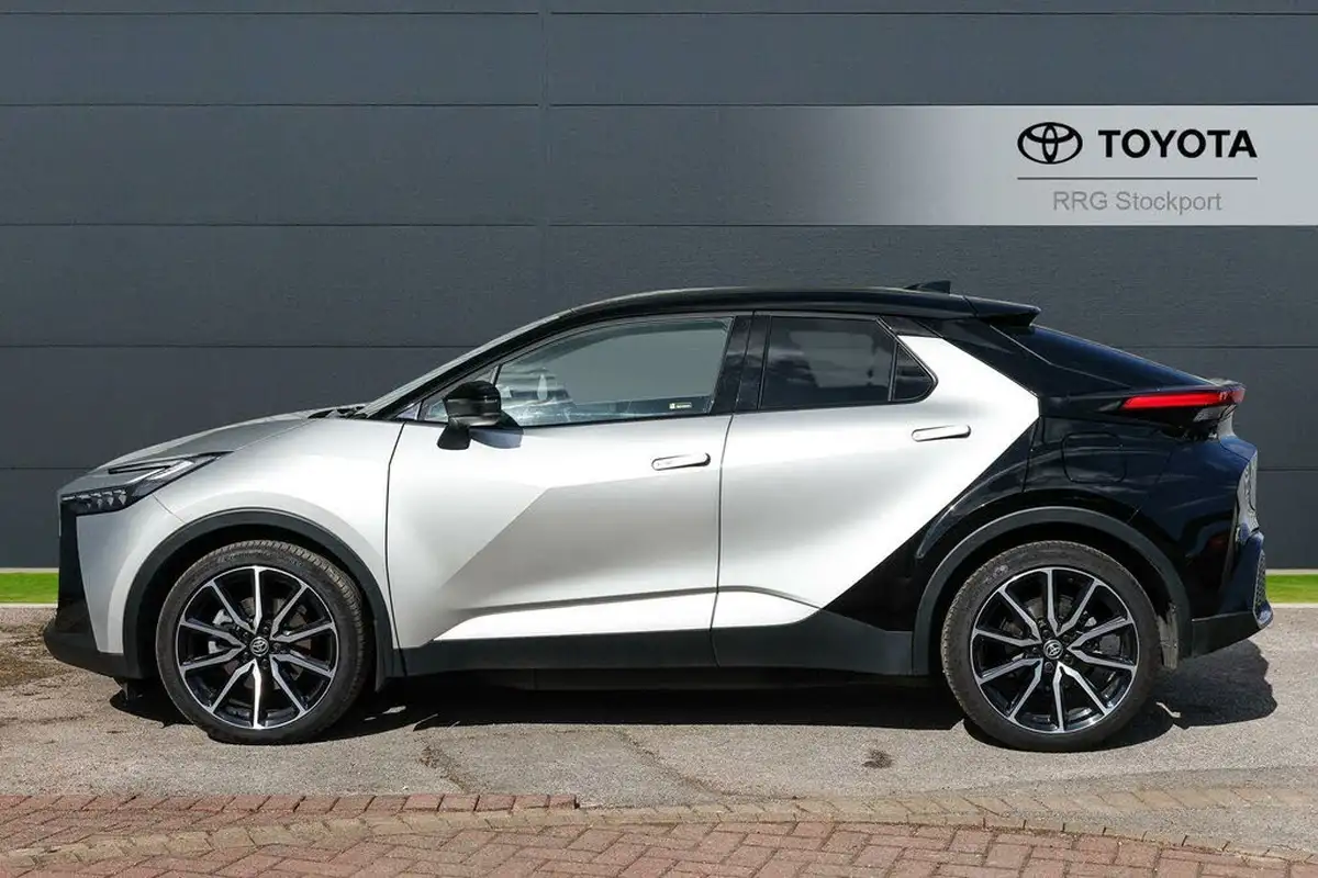 2024-toyota-c-hr-20-vvt-i-gr-sport-220bhp-plug-in-safety-packpremium-pack-big-16