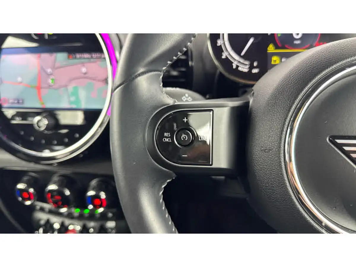 2021-mini-clubman-15-cooper-exclusive-auto-big-16