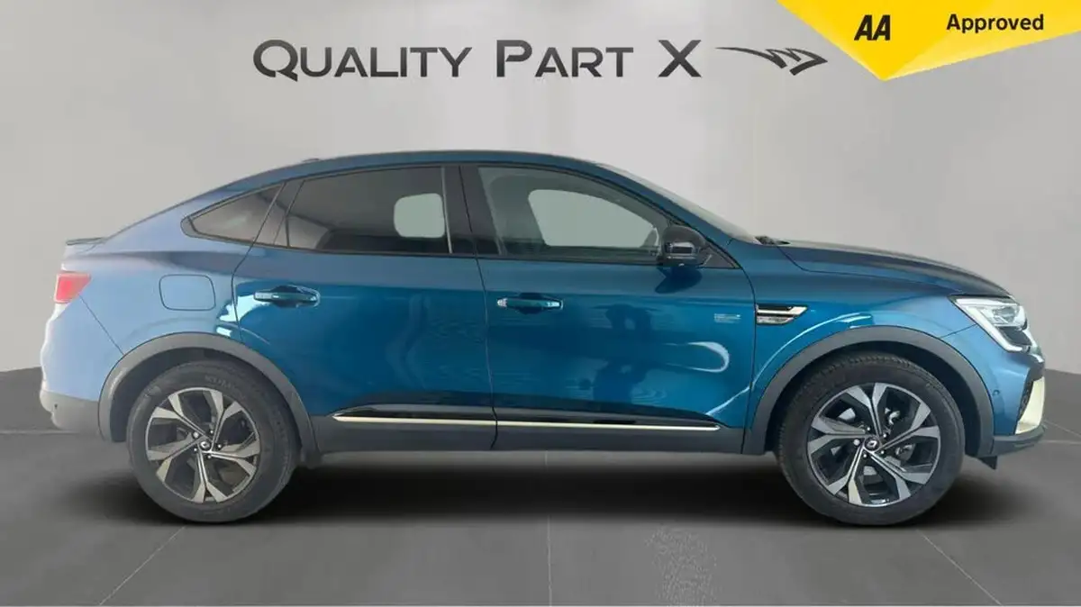 2023-renault-arkana-16-e-tech-engineered-big-1