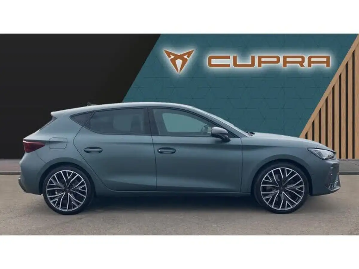 2025-cupra-leon-nf-15-e-hybrid-vz2-hatchback-big-3
