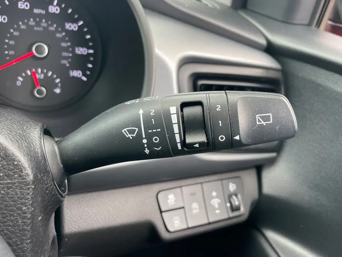 2021-kia-rio-12-dpi-1-big-35