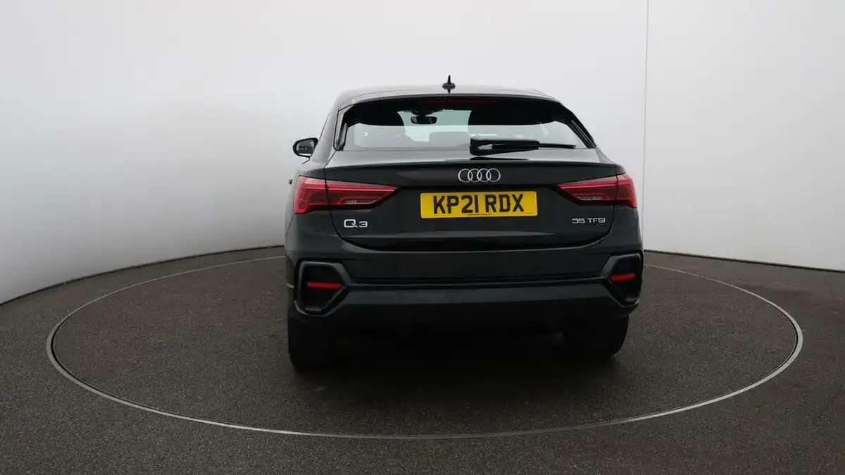 2021-audi-q3-15-35-tfsi-cod-sportback-s-tronic-big-49