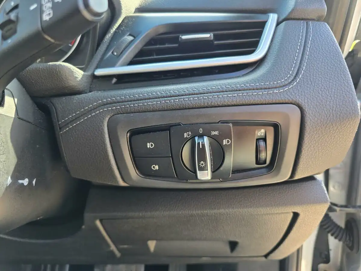 2017-bmw-2-series-15-225xe-phev-luxury-big-36